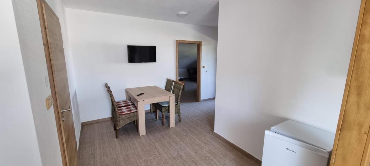 Apartmány Adieu 2 Třeboň Exteriér fotografie