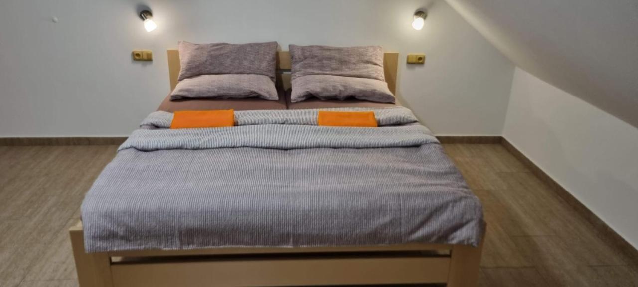 Apartmány Adieu 2 Třeboň Exteriér fotografie