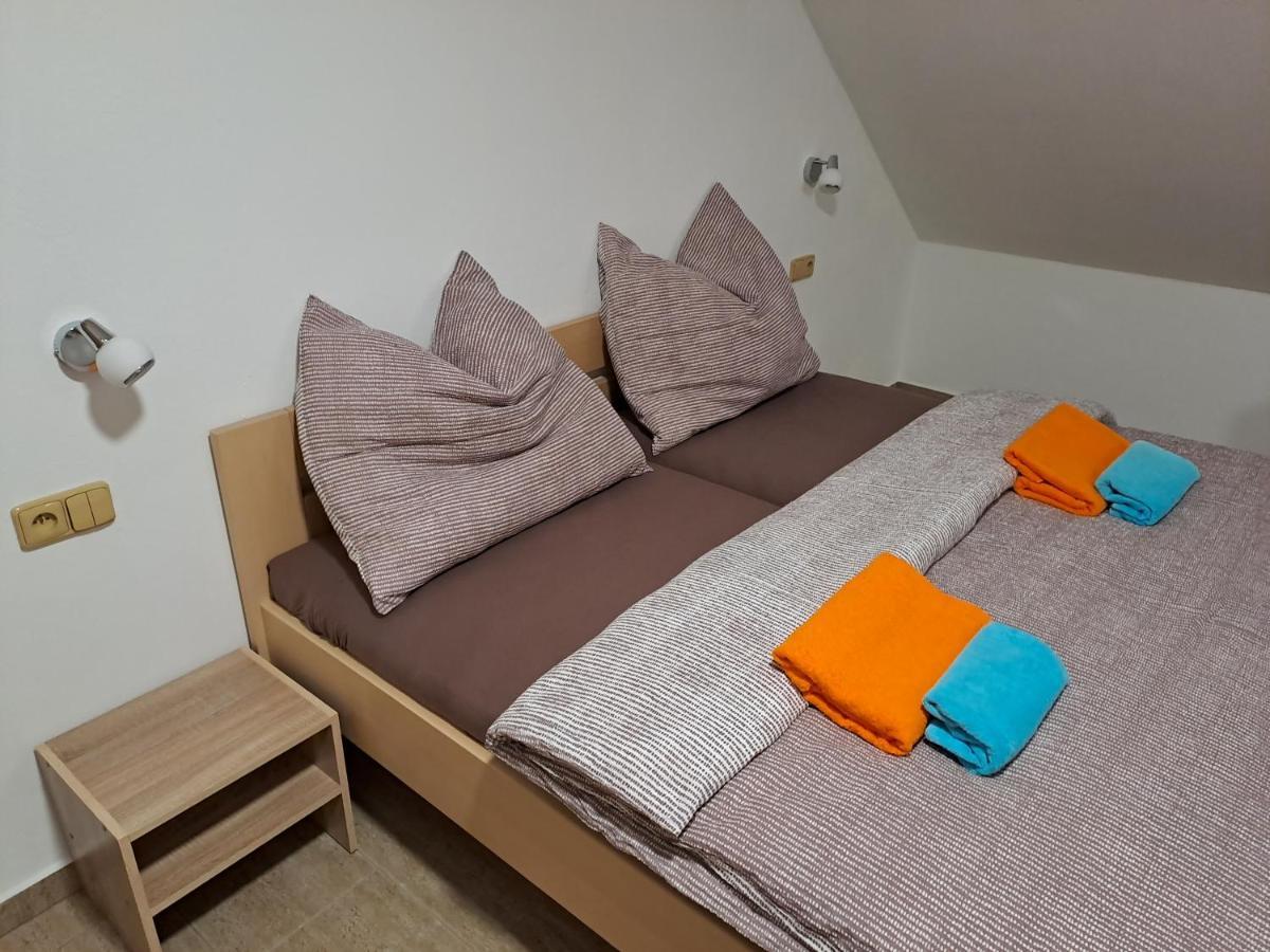 Apartmány Adieu 2 Třeboň Exteriér fotografie